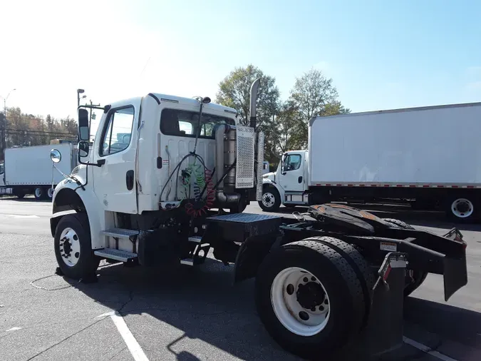 2017 FREIGHTLINER/MERCEDES M2 106