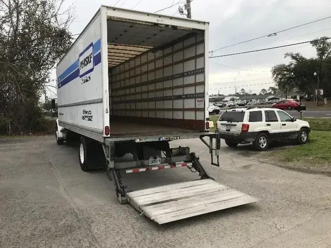 2018 Freightliner M2