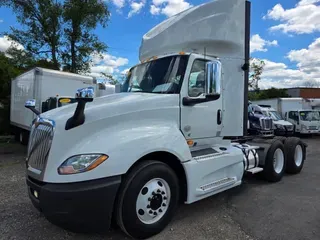 2018 NAVISTAR INTERNATIONAL LT625 DAYCAB T/A