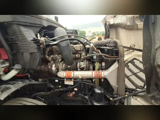 2023 Freightliner Cascadia 126800a8c734d88bb9eca7f8fd869032436