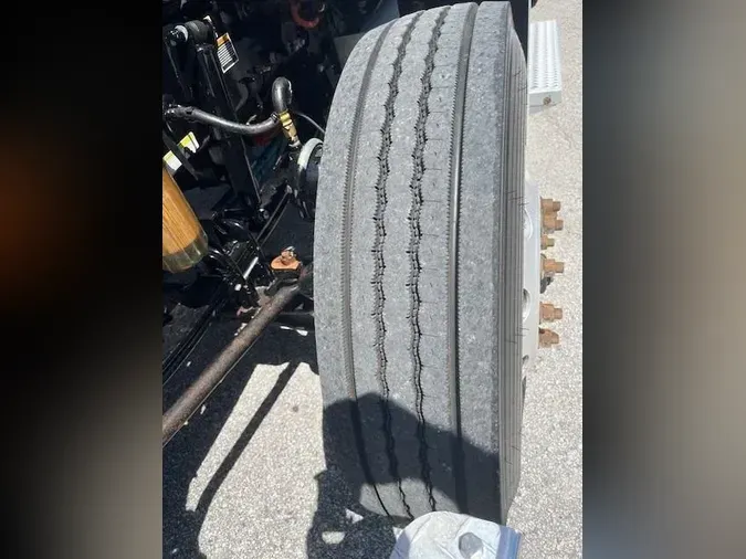 2020 Peterbilt 567