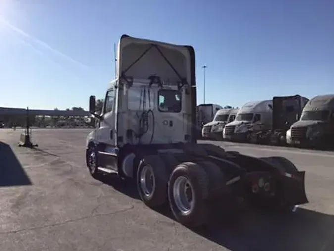 2019 Freightliner Cascadia