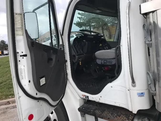 2018 Freightliner M2