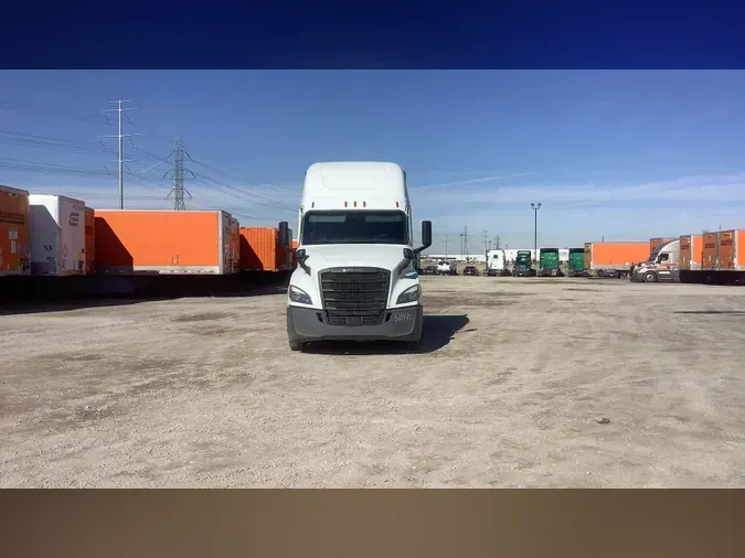 2022 Freightliner Cascadia 1268019573697b166f71fbbc03f87f19b68