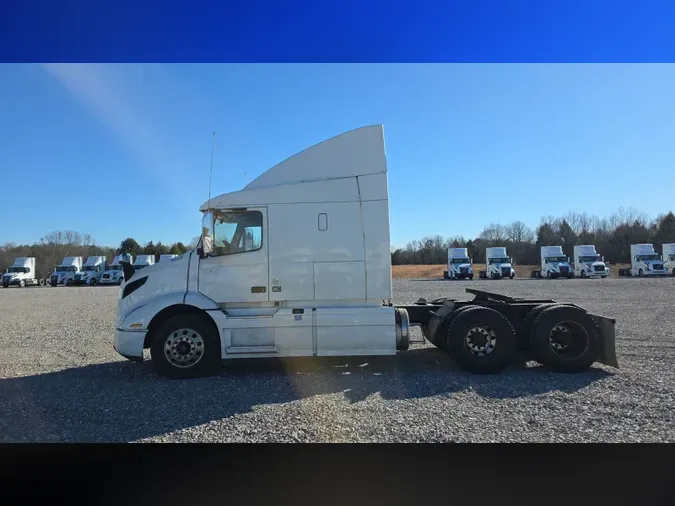 2020 Volvo VNR64T640