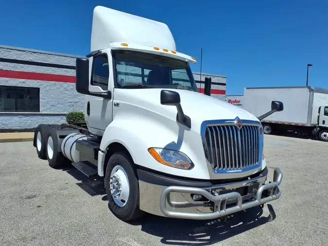 2019 NAVISTAR INTERNATIONAL LT625 DAYCAB T/A801b916e73ce055e7cb63cbaab42c01a