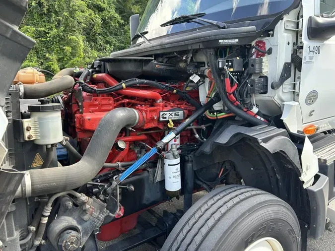 2020 International LT625