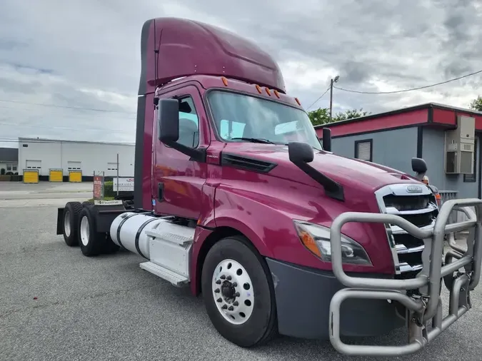 2020 FREIGHTLINER NEW CASCADIA PX12664