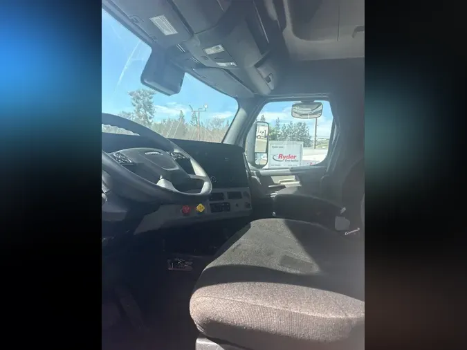 2021 FREIGHTLINER/MERCEDES NEW CASCADIA PX12664