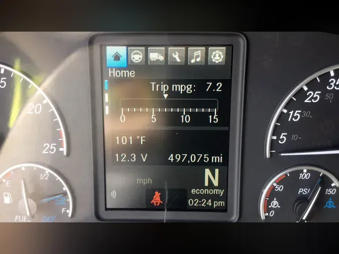 2021 Freightliner Cascadia 126