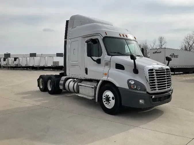 2020 Freightliner X11364ST802797b7f1746a2927ea0f0bfb1a0be8