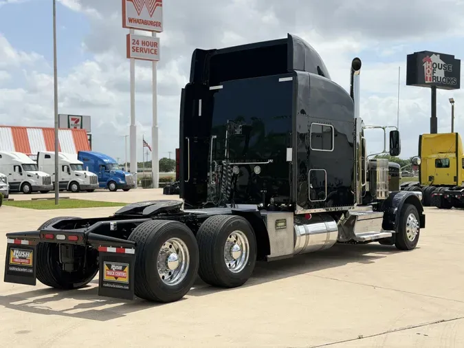 2022 Peterbilt 389802904a6f4124a20a02bc8461d9bc5d8
