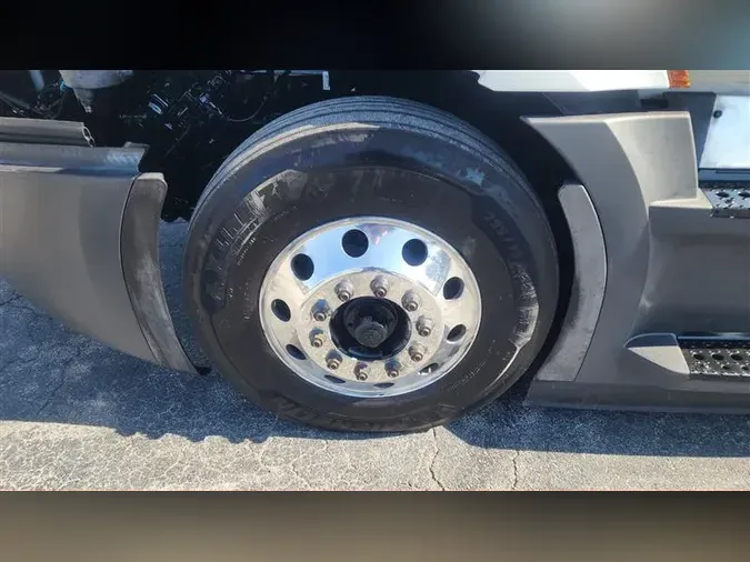 2022 FREIGHTLINER CA126802aae032ee372b64d37a4cf4843d621