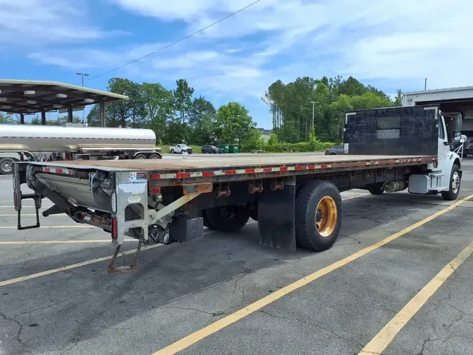 2020 FREIGHTLINER/MERCEDES M2 106
