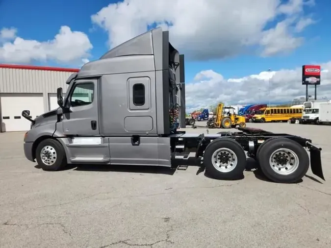 2023 Freightliner Cascadia&reg;