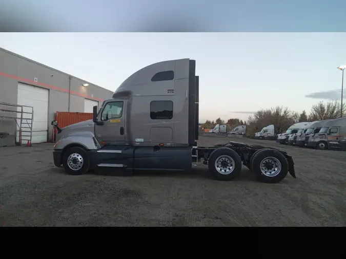 2022 International LT803301fae98f6ddf3215987917e35847