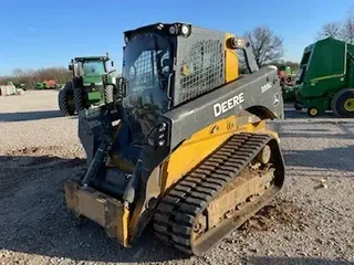 2018 John Deere 333G