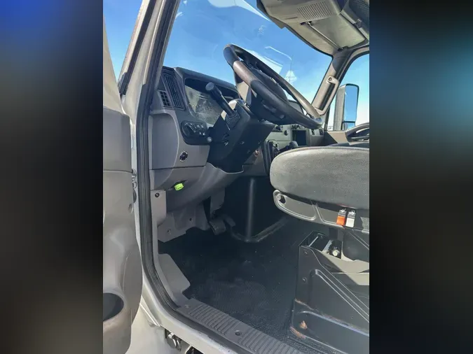 2020 International MV607