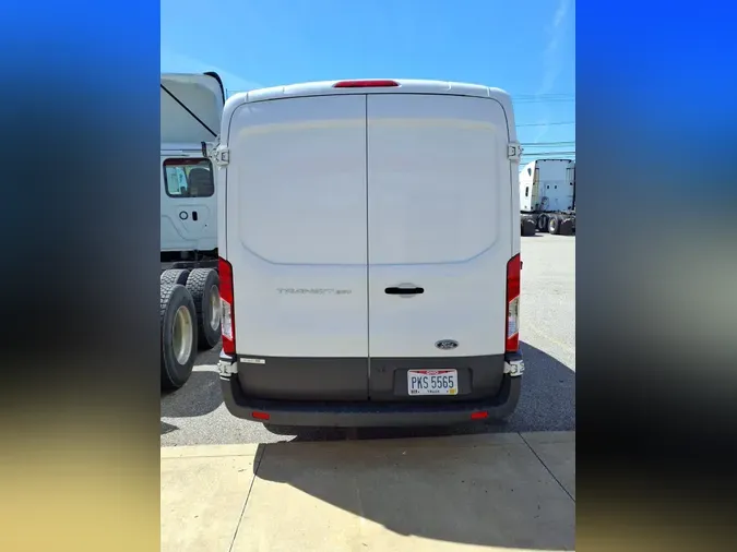 2017 FORD MOTOR COMPANY TRANSIT 250 MED ROOF