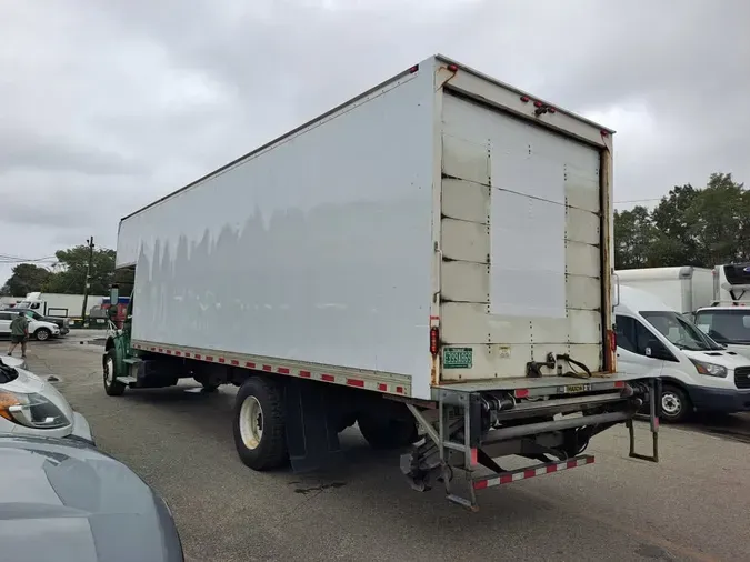 2021 FREIGHTLINER/MERCEDES M2 106
