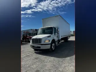 2018 FREIGHTLINER M2 106