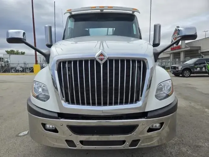 2020 International LT625