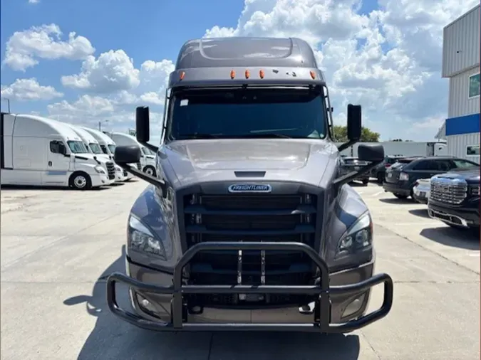 2022 Freightliner PT126SLP