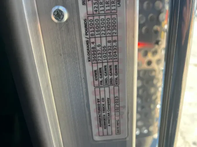 2026 Kenworth W900L8042f5e5cf0ae97db50c79325be19516