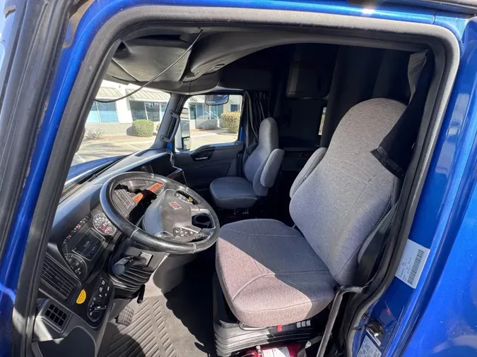 2022 International LT625