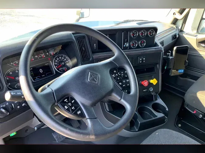 2026 INT LT625 6X480456222592ca886aa996023c0a33ba4