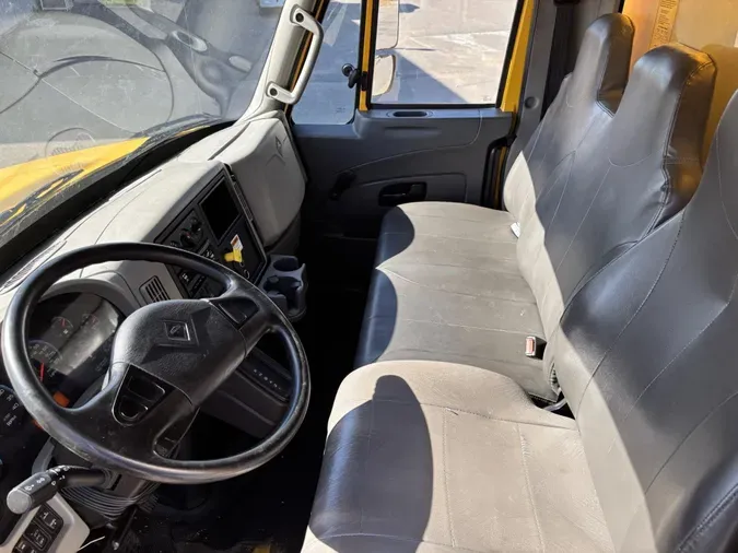 2019 International MV6078049b3a5e3a0308819fbb76031ff5c60