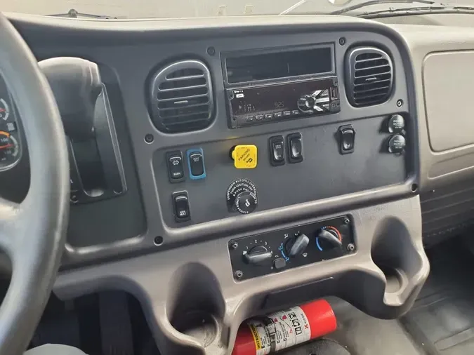 2019 FREIGHTLINER/MERCEDES M2 106