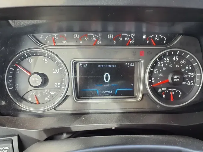 2019 NAVISTAR INTERNATIONAL LT625 SLPR CAB804d592966cf1716371b3a0f4ff6ce70