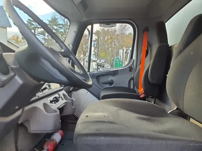 2019 FREIGHTLINER/MERCEDES M2 1068053262c431b2963a373cd71b9aa2e99