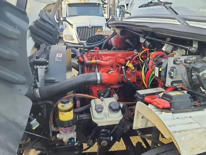 2020 FREIGHTLINER/MERCEDES M2 106