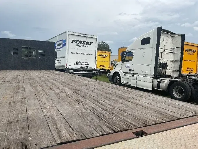 2018 INTERNATIONAL 4300