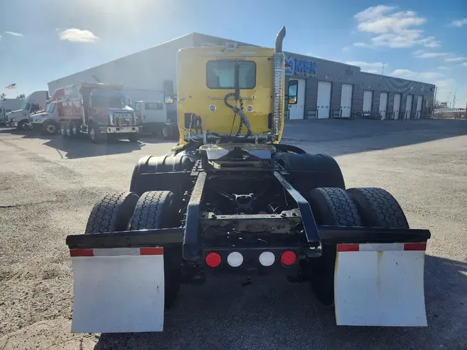 2016 KENWORTH T680