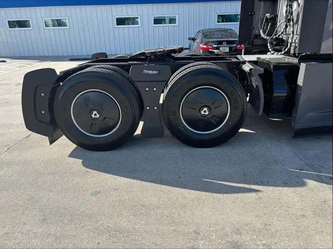 2021 Freightliner Cascadia 1268063c4450c49f9c76f8c30981cfb5a83