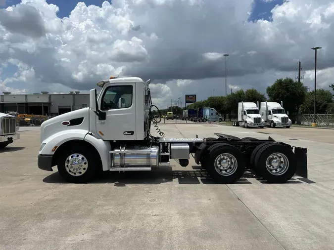 2020 Peterbilt 579