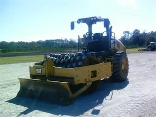 2016 CATERPILLAR CP56B