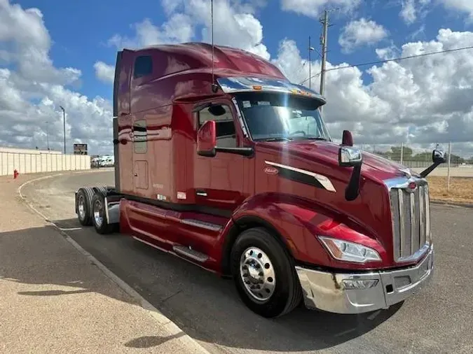 2023 Peterbilt 579