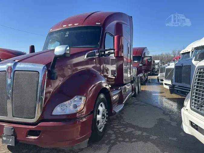 2022 KENWORTH T680
