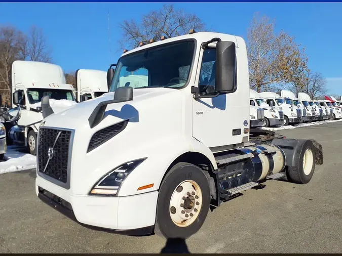 2019 VOLVO VNR42T 3008068fd78cdcc1361b16eeda9faa9bbd2