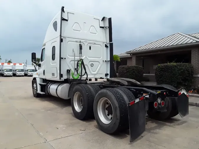 2018 FREIGHTLINER CASCADIA 125