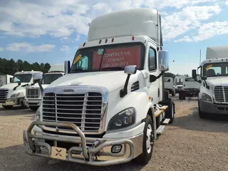 2018 FREIGHTLINER CASCADIA 113