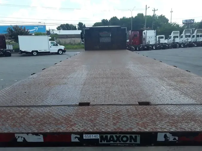 2016 FREIGHTLINER M2 106