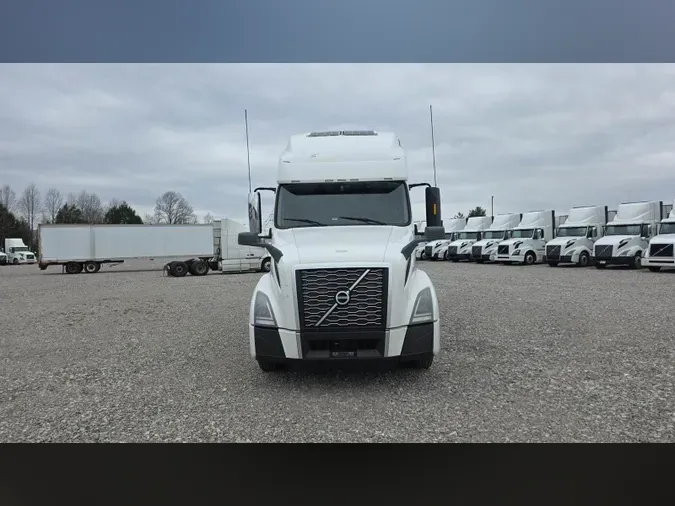 2020 Volvo VNL 760