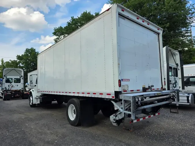 2019 FREIGHTLINER M2 106