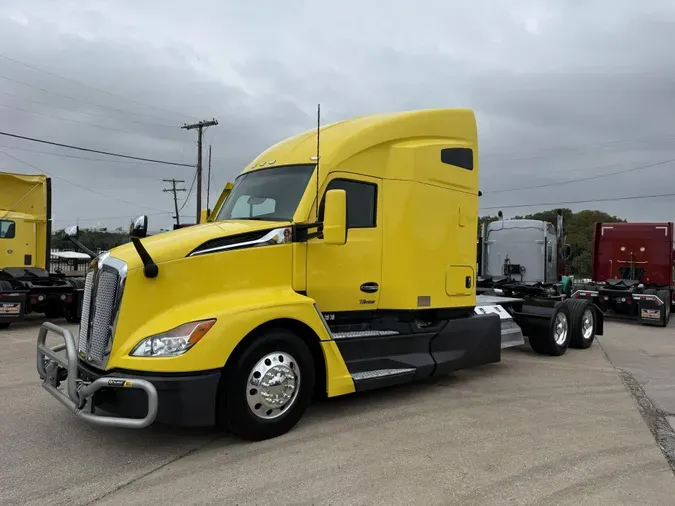 2023 Kenworth T680