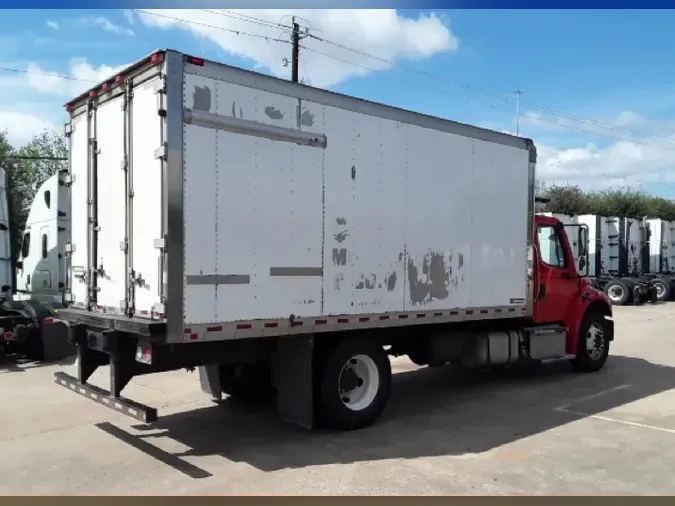 2017 FREIGHTLINER M2